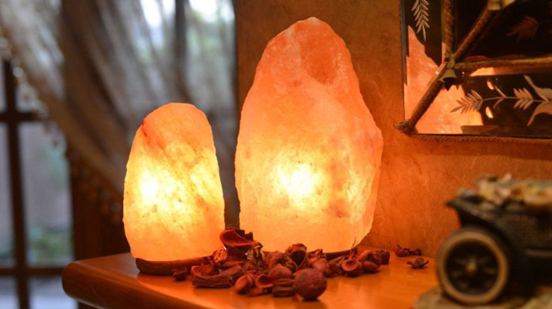 Can I Leave a Salt Lamp on All Night